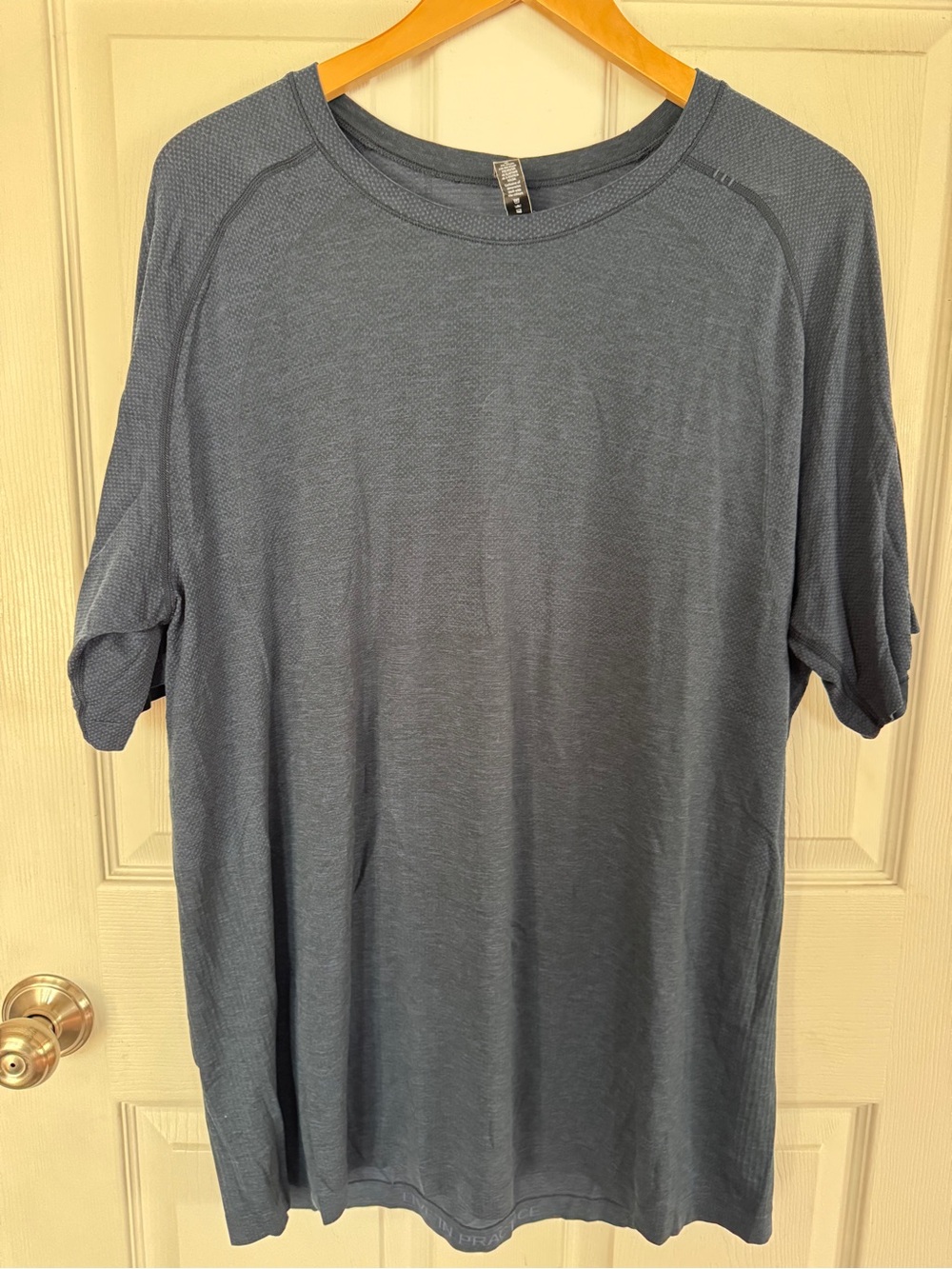 Men's Lululemon Short Sleeve Performance T-Shirt